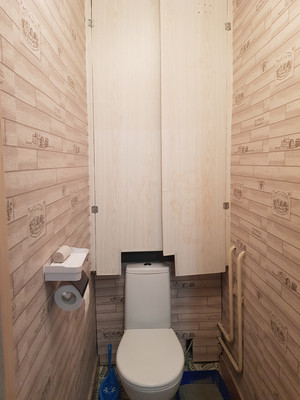Продам трехкомнатную (3-комн.) квартиру, им. Матэ Залки ул, 5Б, Симферополь г