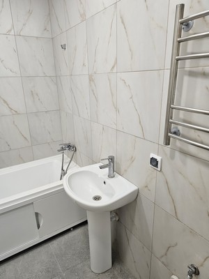 Продам двухкомнатную (2-комн.) квартиру, Севастопольский пр-кт, 46а, Москва г