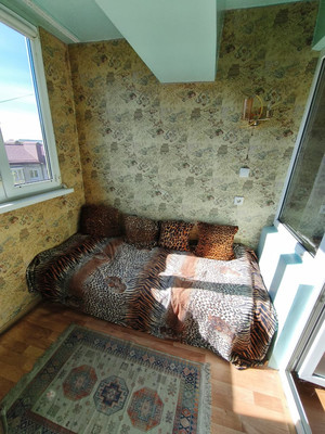 Продам двухкомнатную (2-комн.) квартиру, Б. Хмельницкого ул, 6, Туапсе г