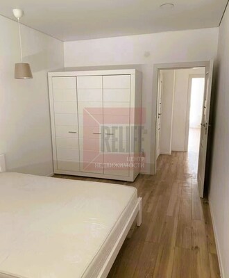 Продам двухкомнатную (2-комн.) квартиру, Орудийная ул, 32Б, Калининград г