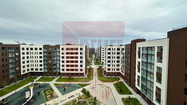 Продам трехкомнатную (3-комн.) квартиру (долевое), Героя России Катериничева ул, литера 25, Гурьевск г