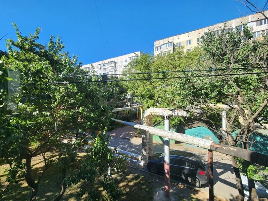 Продам двухкомнатную (2-комн.) квартиру, Героев Сталинграда ул, 7, Симферополь г