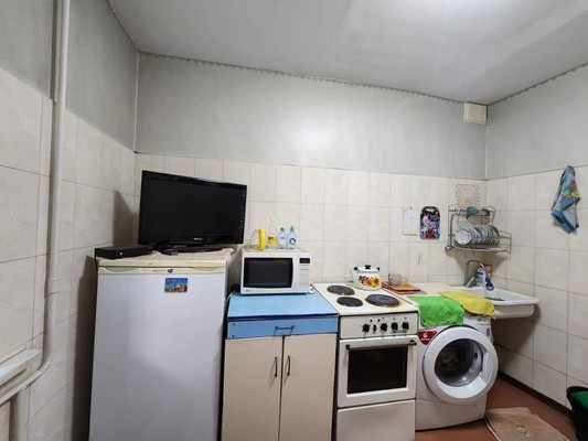 Продам двухкомнатную (2-комн.) квартиру, Героев Сталинграда ул, 7, Симферополь г