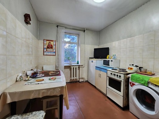Продам двухкомнатную (2-комн.) квартиру, Героев Сталинграда ул, 7, Симферополь г