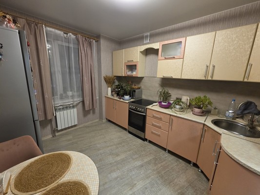 Продам двухкомнатную (2-комн.) квартиру, Переверткина ул, 1/2, Воронеж г