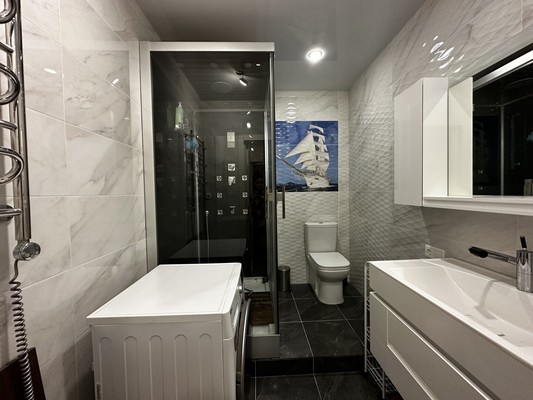 Продам двухкомнатную (2-комн.) квартиру, Пирогова (Центральный р-н) ул, 30, Сочи г