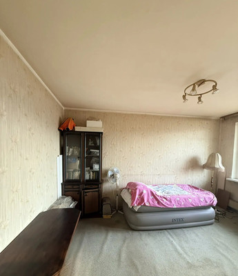 Продам двухкомнатную (2-комн.) квартиру, Алтуфьевское ш, 18, Москва г