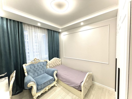 Продам трехкомнатную (3-комн.) квартиру, Прокшинский пр-кт, 5, Сосенское п