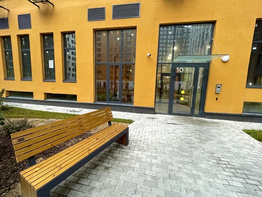 Продам трехкомнатную (3-комн.) квартиру, Прокшинский пр-кт, 5, Сосенское п