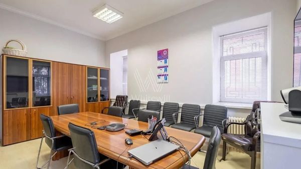Сдам коммерческое помещение 1 162 м2, Трубная ул, 28 3, Москва г