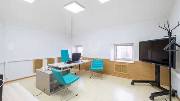 Сдам коммерческое помещение 1 162 м2, Трубная ул, 28 3, Москва г