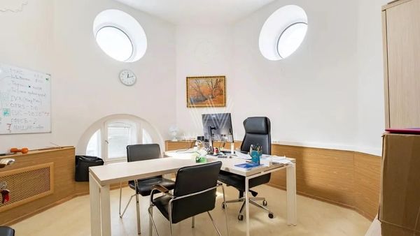 Сдам коммерческое помещение 1 162 м2, Трубная ул, 28 3, Москва г