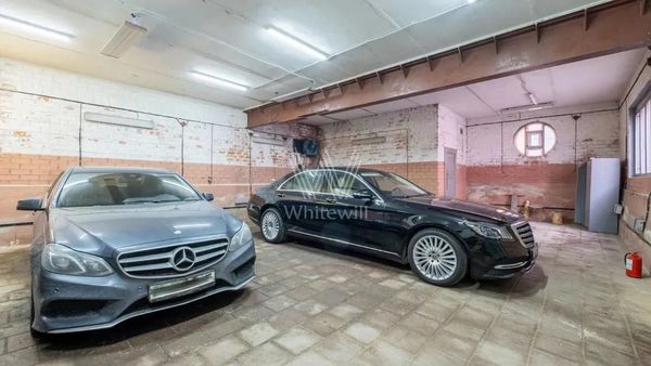 Сдам коммерческое помещение 1 162 м2, Трубная ул, 28 3, Москва г