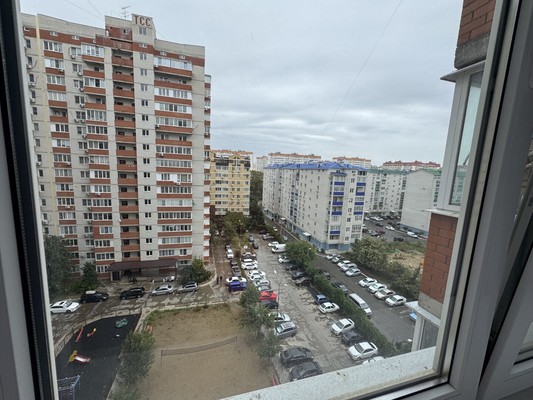 Сдам однокомнатную (1-комн.) квартиру, им. Героя Яцкова И.В. ул, 12, Краснодар г