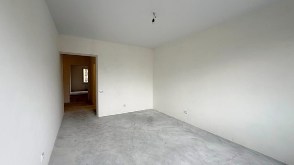 Продам двухкомнатную (2-комн.) квартиру, Яблочкова ул, 5к5, Пермь г