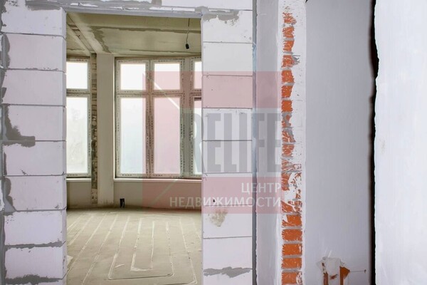 Продам двухкомнатную (2-комн.) квартиру, Фортовая дорога ул, 9, Калининград г