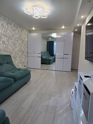 Продам трехкомнатную (3-комн.) квартиру, Евдокима Огнева ул, 22Е, Санкт-Петербург г