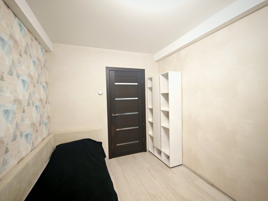 Продам трехкомнатную (3-комн.) квартиру, Евдокима Огнева ул, 22Е, Санкт-Петербург г
