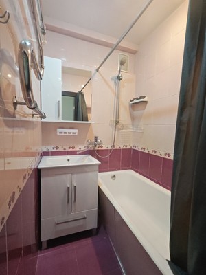 Продам трехкомнатную (3-комн.) квартиру, Евдокима Огнева ул, 22Е, Санкт-Петербург г