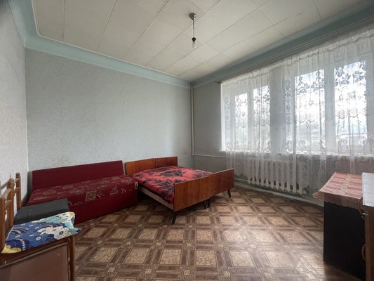 Продам двухкомнатную (2-комн.) квартиру, Суворовская ул, 57, Новороссийск г