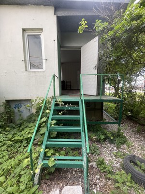 Продам двухкомнатную (2-комн.) квартиру, Суворовская ул, 57, Новороссийск г