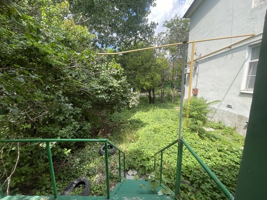 Продам двухкомнатную (2-комн.) квартиру, Суворовская ул, 57, Новороссийск г