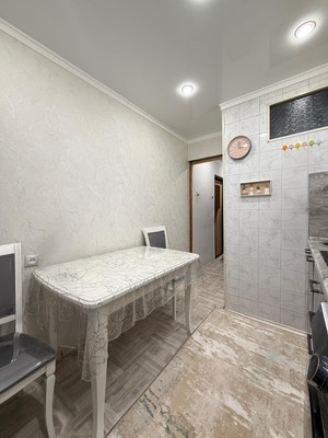 Продам трехкомнатную (3-комн.) квартиру, Кабардинская ул, 206, Нальчик г