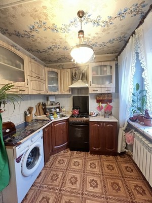 Продам однокомнатную (1-комн.) квартиру, Грэсовская ул, 8, Грэсовский пгт