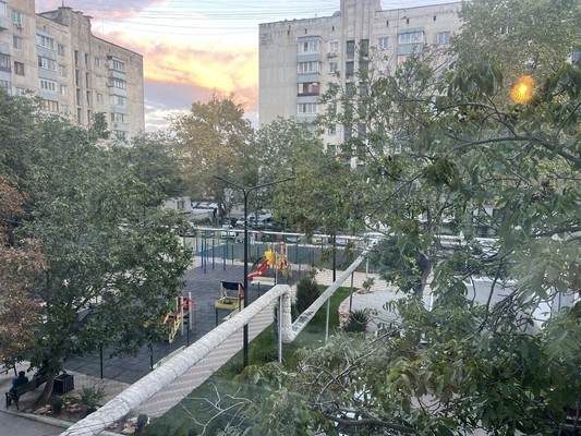 Продам однокомнатную (1-комн.) квартиру, Грэсовская ул, 8, Грэсовский пгт