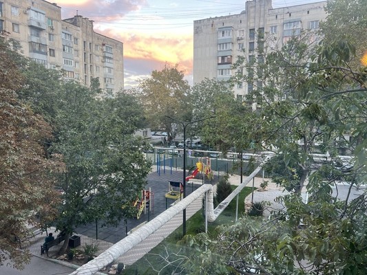 Продам однокомнатную (1-комн.) квартиру, Грэсовская ул, 8, Грэсовский пгт