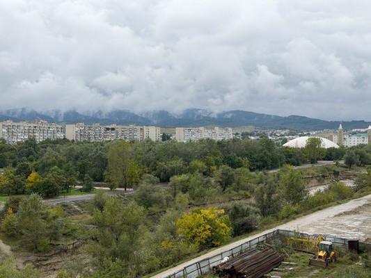 Продам двухкомнатную (2-комн.) квартиру, Хужокова ул, 44, Нальчик г