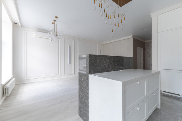 Продам трехкомнатную (3-комн.) квартиру, Достоевского ул, 1, Казань г