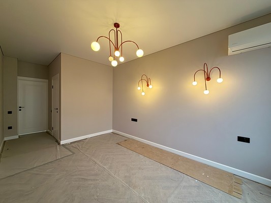 Продам трехкомнатную (3-комн.) квартиру, Тлостанова ул, 32, Нальчик г