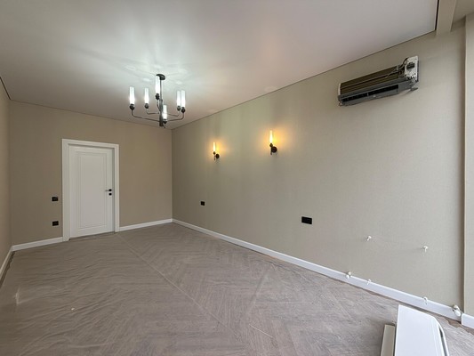 Продам трехкомнатную (3-комн.) квартиру, Тлостанова ул, 32, Нальчик г