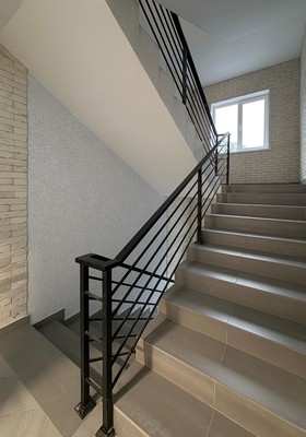 Продам трехкомнатную (3-комн.) квартиру, Тлостанова ул, 32, Нальчик г
