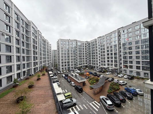 Продам трехкомнатную (3-комн.) квартиру, Тлостанова ул, 32, Нальчик г