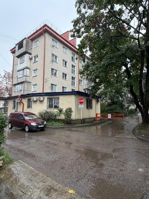 Продам двухкомнатную (2-комн.) квартиру, Байсултанова ул, 25, Нальчик г