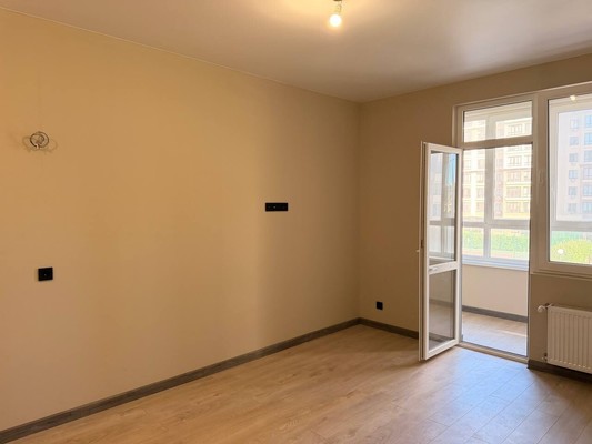 Продам двухкомнатную (2-комн.) квартиру, Крымской весны ул, 5к5, Мирное с