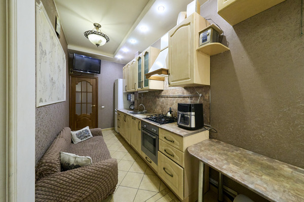 Продам трехкомнатную (3-комн.) квартиру, Пестеля ул, 11А, Санкт-Петербург г