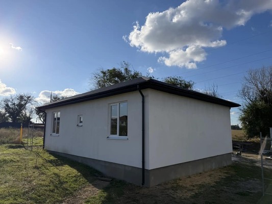 Продам дом, Мира ул, Урожайное с, 0 км от города