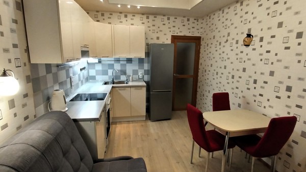 Продам однокомнатную (1-комн.) квартиру, Троицкая ул, 2/1, Остафьево с