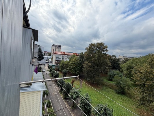 Продам трехкомнатную (3-комн.) квартиру, Шортанова ул, 3, Нальчик г