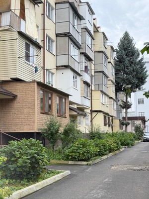Продам трехкомнатную (3-комн.) квартиру, Шортанова ул, 3, Нальчик г