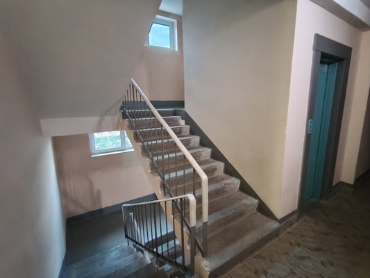 Продам однокомнатную (1-комн.) квартиру, Большая Санкт-Петербургская ул, 106к5, Великий Новгород г