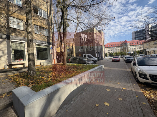 Продам коммерческое помещение 136 м2, Чайковского ул, 4, Калининград г
