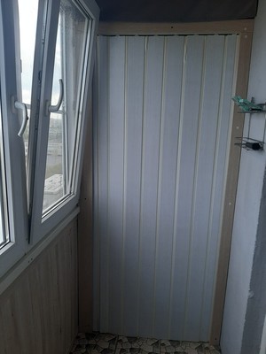 Продам трехкомнатную (3-комн.) квартиру, Строителей пр-кт, 8в, Волгодонск г
