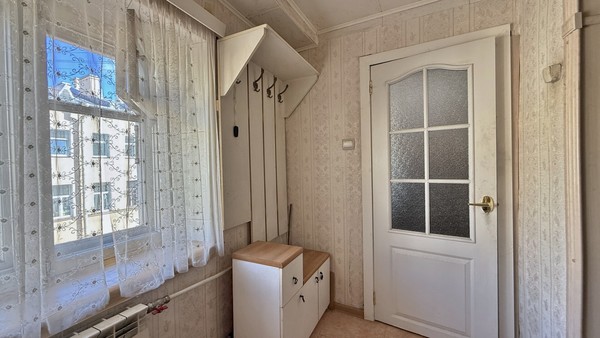 Продам двухкомнатную (2-комн.) квартиру, Большая Морская ул, 25А, Санкт-Петербург г