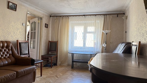 Продам двухкомнатную (2-комн.) квартиру, Большая Морская ул, 25А, Санкт-Петербург г