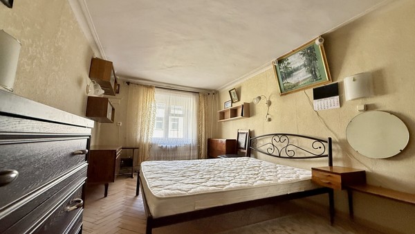 Продам двухкомнатную (2-комн.) квартиру, Большая Морская ул, 25А, Санкт-Петербург г
