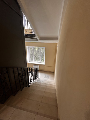 Продам двухкомнатную (2-комн.) квартиру, Ломоносовский пр-кт, 4к1, Москва г